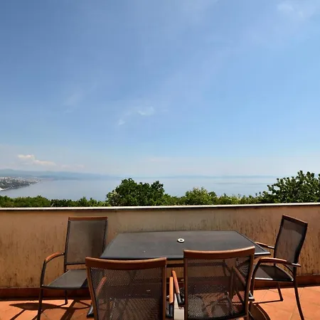 Apartment Mirela *